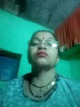 Snapshot of Manavi_x chatting on 10.08.25 Manavi x online show from 10.08.25