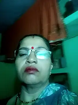 Snapshot of Manavi_x chatting on 10.10.25 Manavi x online show from 10.10.25