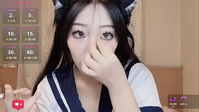 Snapshot of babyrita chatting on 10.02.25 babyrita online show from 10.02.25