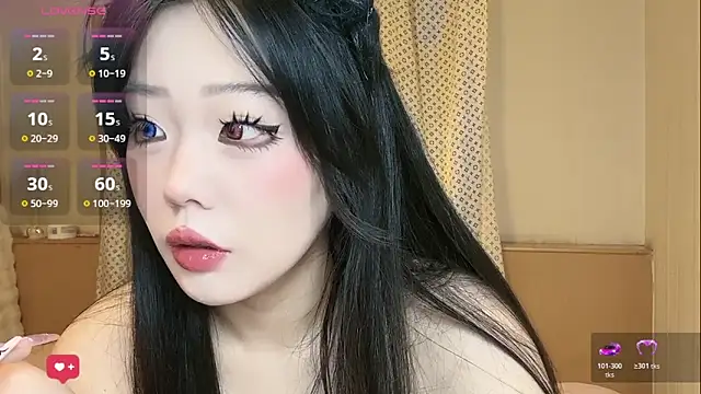 Snapshot of babyrita chatting on 10.24.25 babyrita online show from 10.24.25