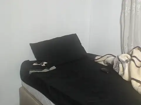 curveydickxx online show from 09.13.25