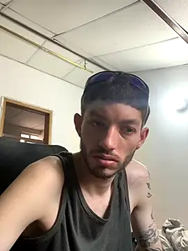 Snapshot of sarabiaarevalo chatting on 11.25.25 sarabiaarevalo online show from 11.25.25