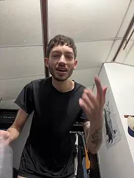 Snapshot of sarabiaarevalo chatting on 11.28.25 sarabiaarevalo online show from 11.28.25