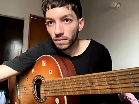 Snapshot of sarabiaarevalo chatting on 11.28.25 sarabiaarevalo online show from 11.28.25