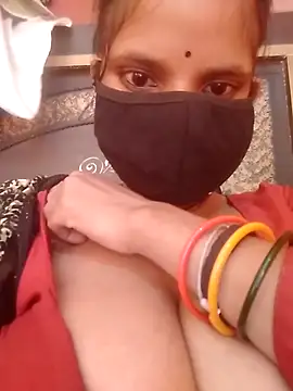 Snapshot of Sona_42i chatting on 09.11.25 Sona 42i online show from 09.11.25