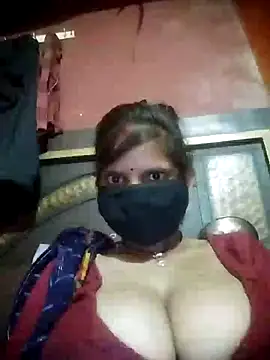 Snapshot of Sona_42i chatting on 09.16.25 Sona 42i online show from 09.16.25