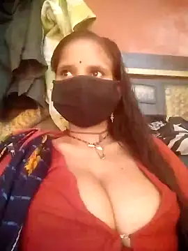 Snapshot of Sona_42i chatting on 09.19.25 Sona 42i online show from 09.19.25