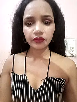 queen lizaa online show from 11.12.25