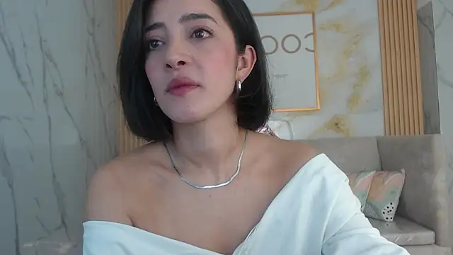 sara lopez s online show from 10.25.25