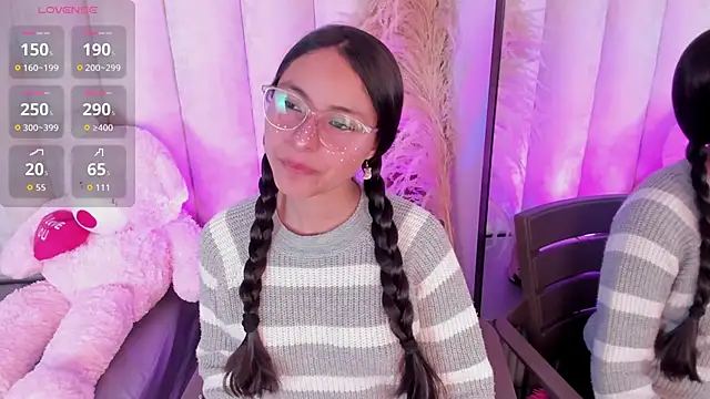 Annie  2 online show from 11.01.25