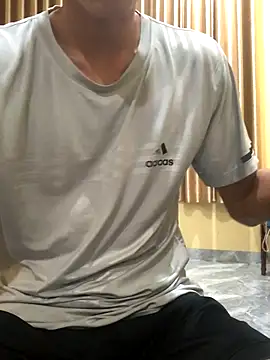 Snapshot of thienlong05 chatting on 09.28.25 thienlong05 online show from 09.28.25