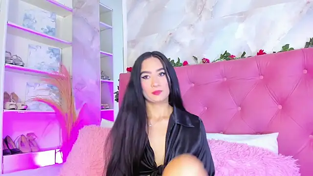 Nicolqueen  online show from 11.10.25