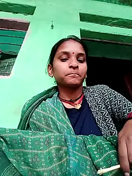 Idhika Jha online show from 11.23.25