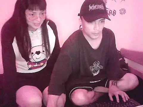 Snapshot of Damianandlu chatting on 09.09.25 Damianandlu online show from 09.09.25