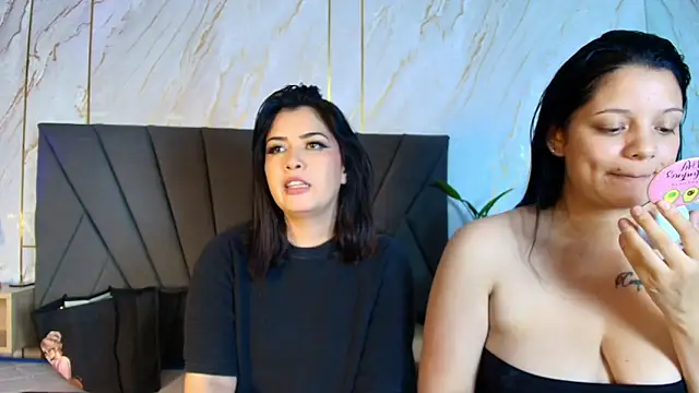 Snapshot of chloe_Laurent1 chatting on 09.28.25 chloe Laurent1 online show from 09.28.25