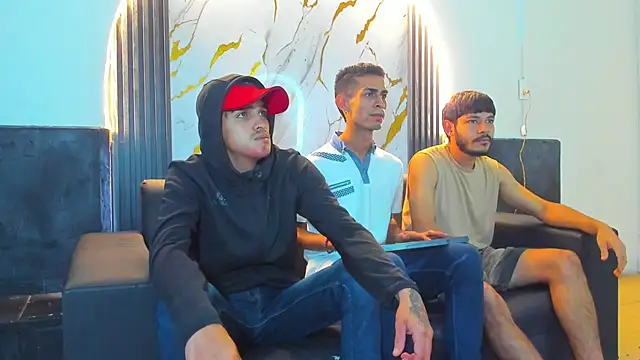 Golldens Dreamss online show from 11.22.25