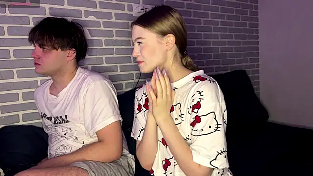 fetchingcouplee online show from 11.24.25