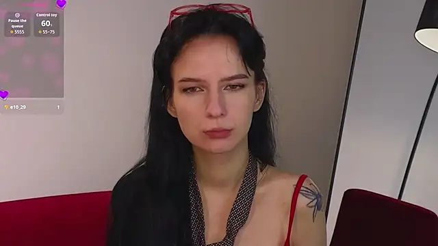 Alisssseee online show from 11.19.25