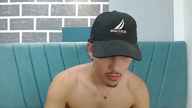 Snapshot of Jake_laraxxx chatting on 09.16.25 Jake laraxxx online show from 09.16.25