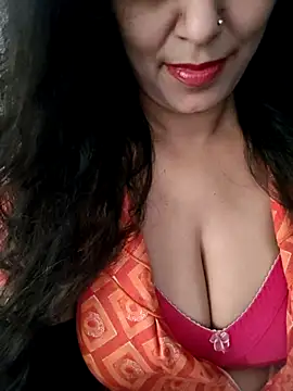 Deepa Sharma143 online show from 10.04.25