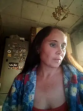 Snapshot of MerelinMILf chatting on 10.18.25 MerelinMILf online show from 10.18.25