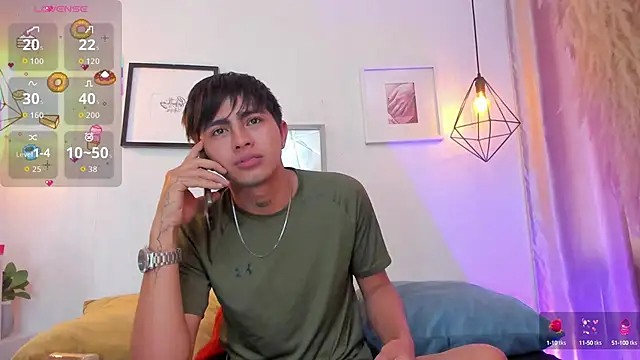 Snapshot of arion_sherwind chatting on 09.25.25 arion sherwind online show from 09.25.25