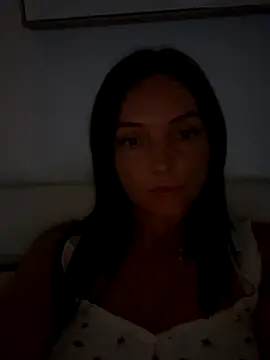 Snapshot of madiiy chatting on 10.01.25 madiiy online show from 10.01.25