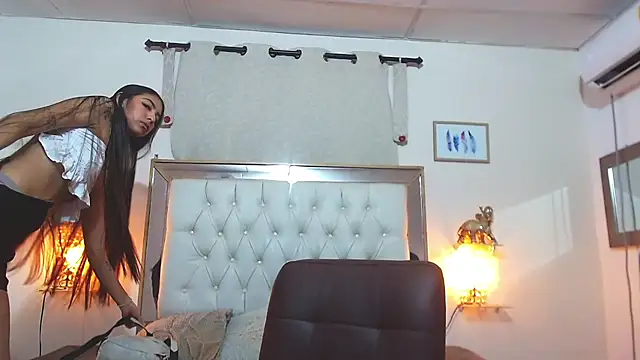 Snapshot of hanna_roussex69 chatting on 09.26.25 hanna roussex69 online show from 09.26.25