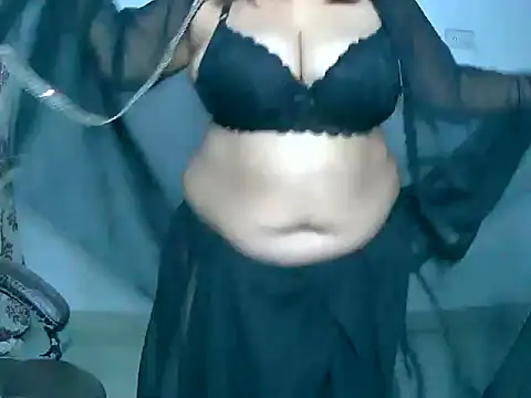 Snapshot of mrymlove chatting on 09.22.25 mrymlove online show from 09.22.25