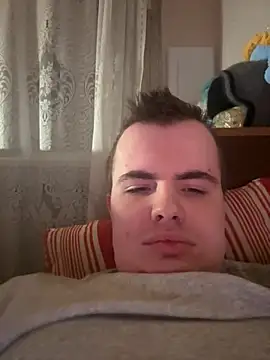 Snapshot of marik_goldd chatting on 09.16.25 marik goldd online show from 09.16.25