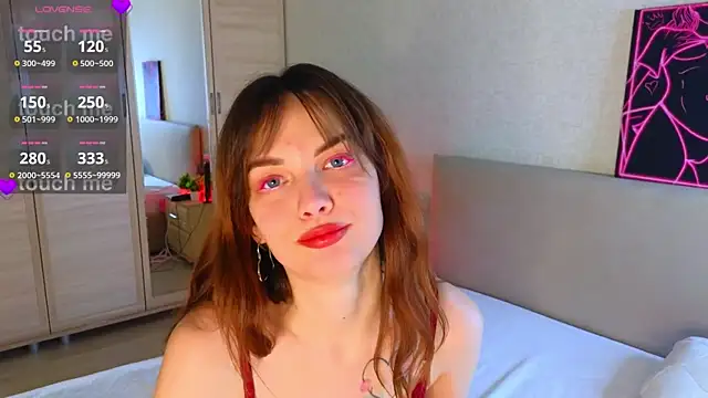 LisaDrake online show from 11.19.25