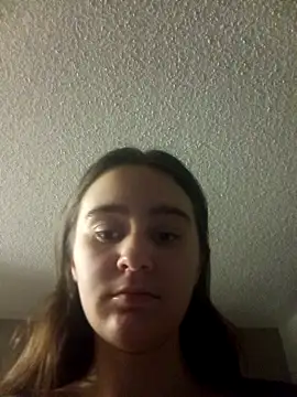 freakylittlebitch69 online show from 10.29.25