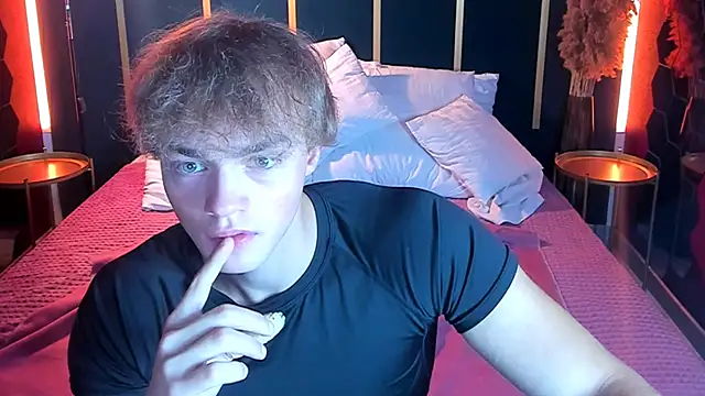 ChaseMuscular online show from 09.24.25