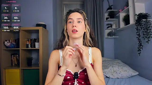 AntonettaTarring online show from 10.21.25