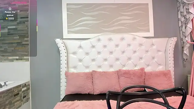 Snapshot of _camila_ortiz chatting on 09.30.25  camila ortiz online show from 09.30.25