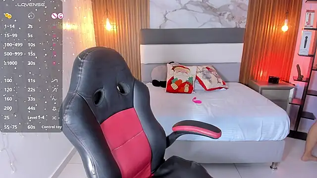 ladymercury1 online show from 11.25.25