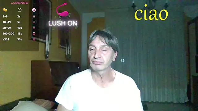 Snapshot of lattediyak chatting on 09.27.25 lattediyak online show from 09.27.25
