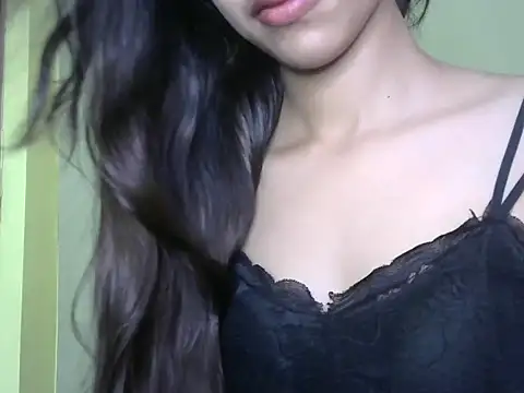 Snapshot of Ritu9 chatting on 09.24.25 Ritu9 online show from 09.24.25