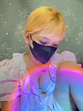 Snapshot of swallow-nice chatting on 09.21.25 swallow-nice online show from 09.21.25