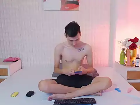 LuigiMarchetti online show from 11.09.25