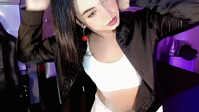 Snapshot of Valeria_Swett_ chatting on 09.29.25 Valeria Swett online show from 09.29.25