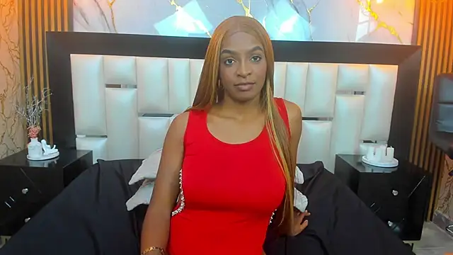 Snapshot of JanneCooper chatting on 10.16.25 JanneCooper online show from 10.16.25