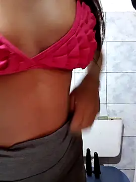 Snapshot of Wandiita chatting on 11.21.25 Wandiita online show from 11.21.25