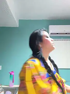 MyHoneyFrida online show from 09.16.25