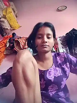 Snapshot of Hot_Mayra_ chatting on 11.03.25 Hot Mayra online show from 11.03.25