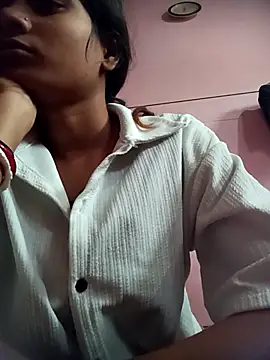 Snapshot of Hot_Mayra_ chatting on 11.04.25 Hot Mayra online show from 11.04.25