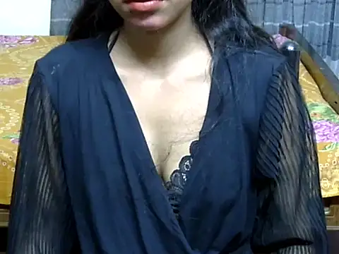 Snapshot of AlisaPari2007 chatting on 09.09.25 AlisaPari2007 online show from 09.09.25