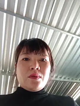 Snapshot of Thao_xx chatting on 09.11.25 Thao xx online show from 09.11.25