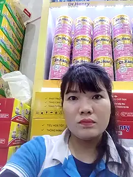 Snapshot of Thao_xx chatting on 09.21.25 Thao xx online show from 09.21.25