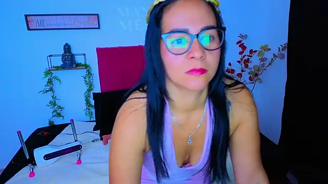 Nathi Medusa online show from 10.29.25